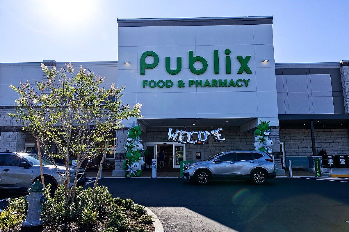 A Publix in Orlando's MetroWest area. Image: Nielsoncaetanosalmeron via Wikimedia Commons