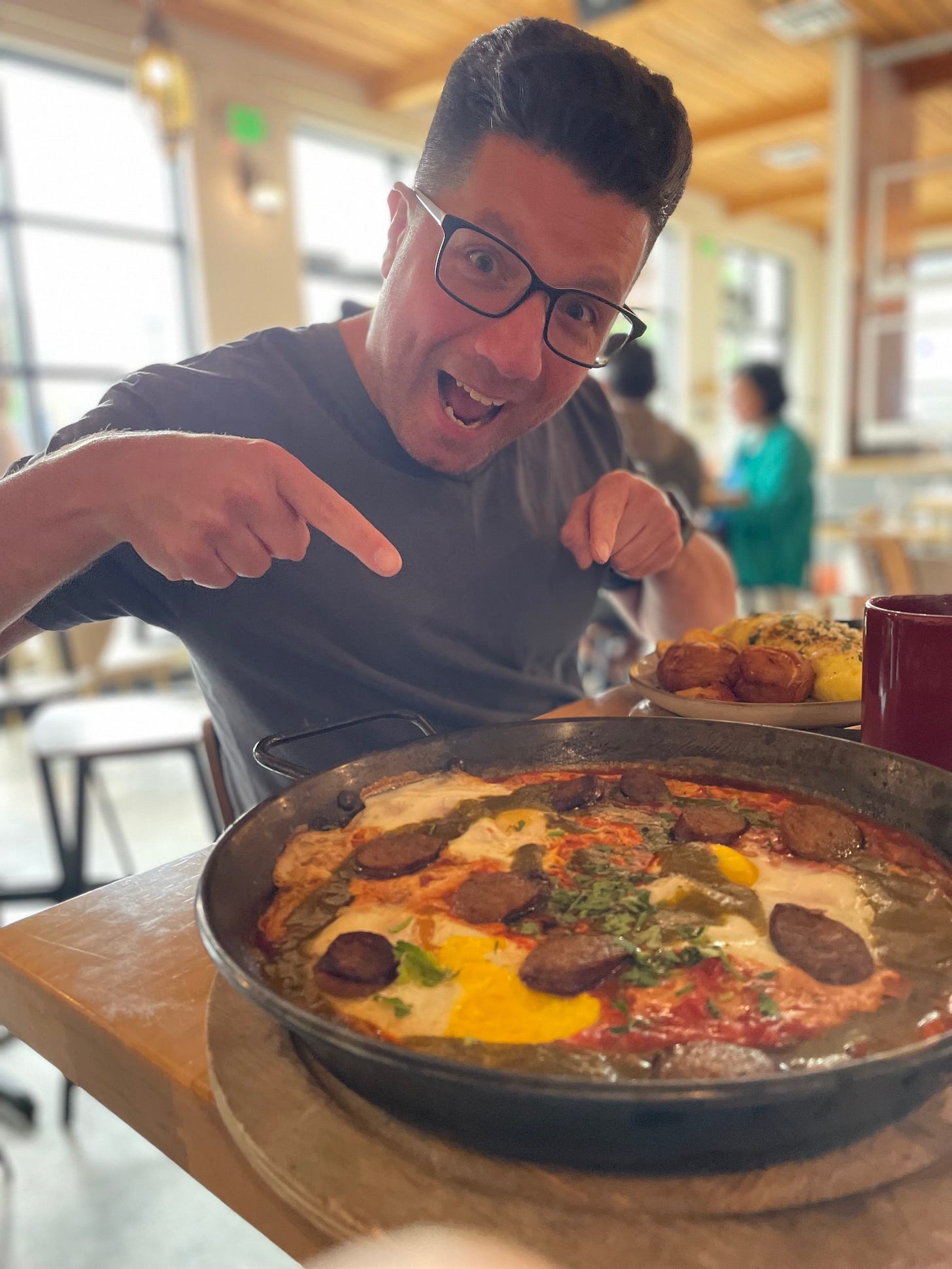 Doxey pointing at my food. Doxey pointing at my food.