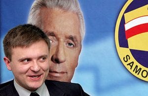 Rzecznik prasowy Samoobrony Mateusz Piskorski podczas konferencji prasowej