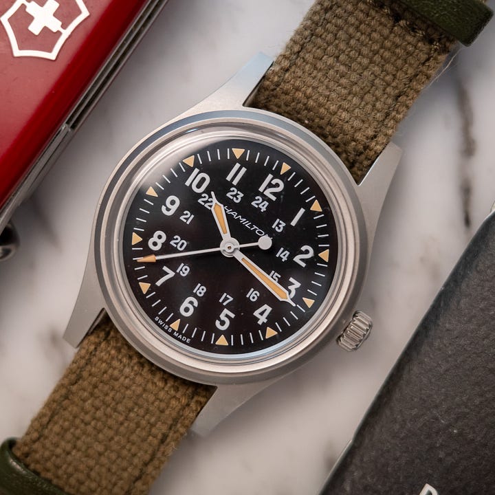 A Hamilton FAPD 5101 from 1970; details of the Khaki Field 250.