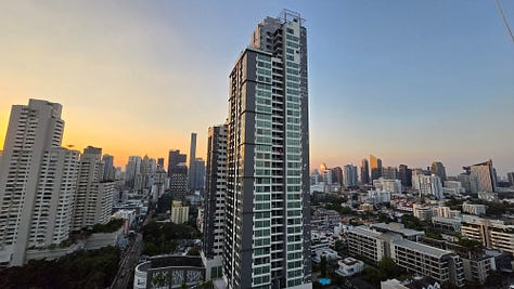 TRIBE Living Bangkok Sukhumvit 39 : Taco Hachi