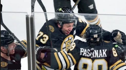 pastrnak05.jpg