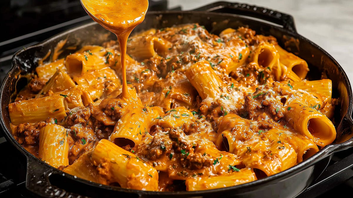 Everyone Loves This Creamy Ground Beef Pasta - Essen Recipes