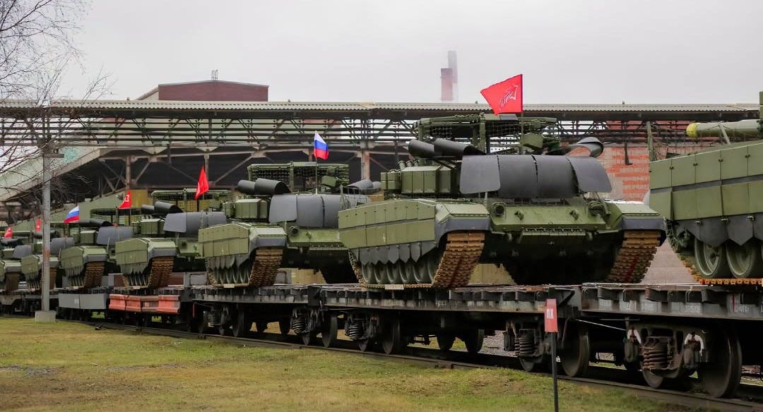 May be an image of text that says 'Ô Rostec TMC THEMTAPYHNN THE EMUTARY CHANNEL THEMUTARYCHANNEL NEWS Uralvagonzavod Delivers Upgraded T-90M and T-72B3M Tanks to Russian Forces' May be an image of text that says 'Ô Rostec TMC THEMTAPYHNN THE EMUTARY CHANNEL THEMUTARYCHANNEL NEWS Uralvagonzavod Delivers Upgraded T-90M and T-72B3M Tanks to Russian Forces'
