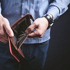 3 mese la preț de 1 pachet de țigări