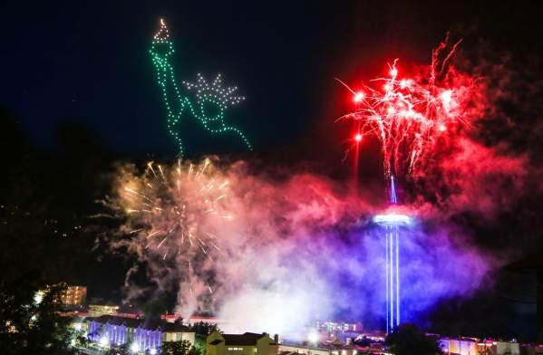 4th of July Drone Show & Fireworks Finale 4th of July Drone Show & Fireworks Finale