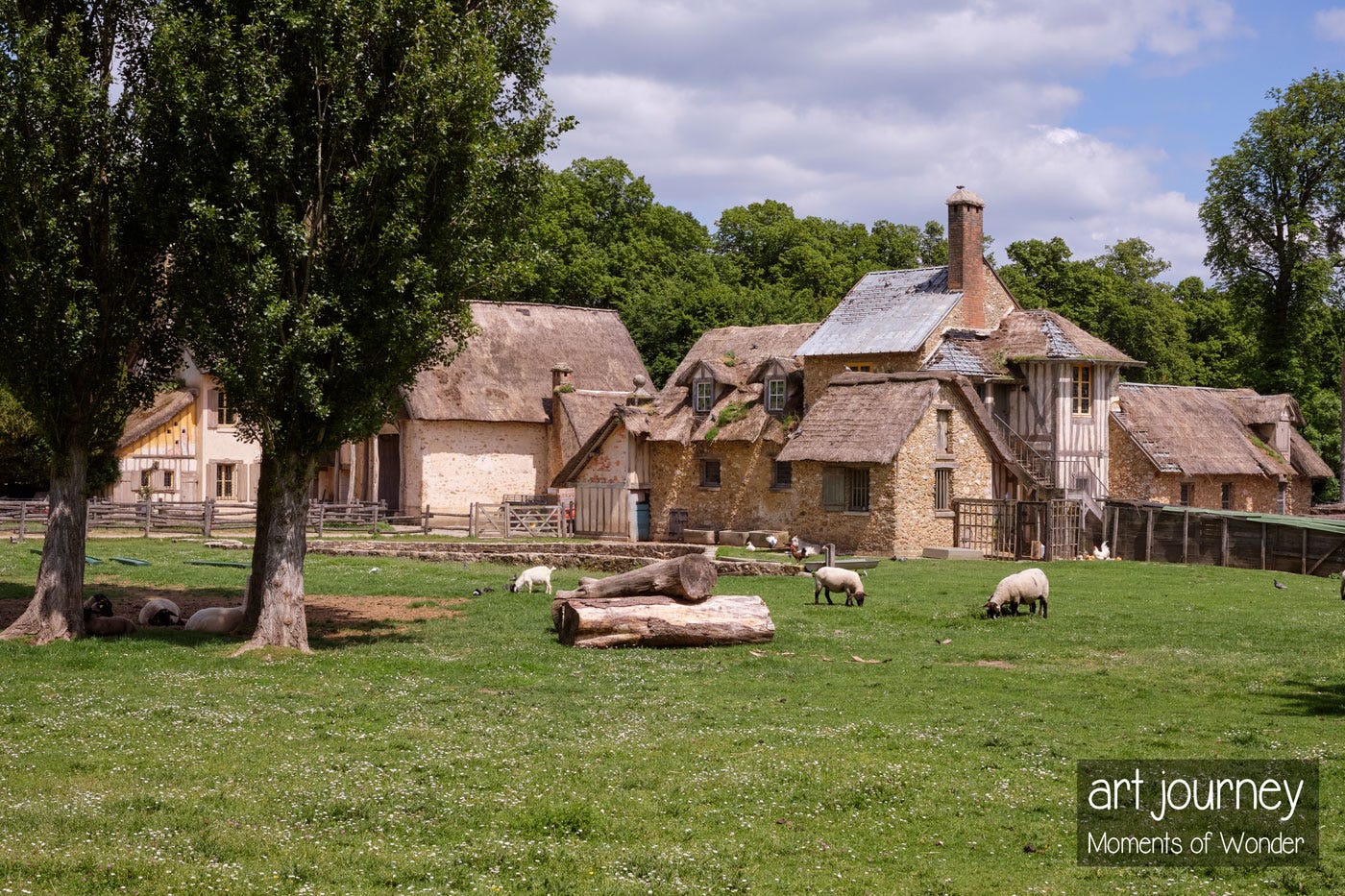 The farm of the Hameau de la Reine.