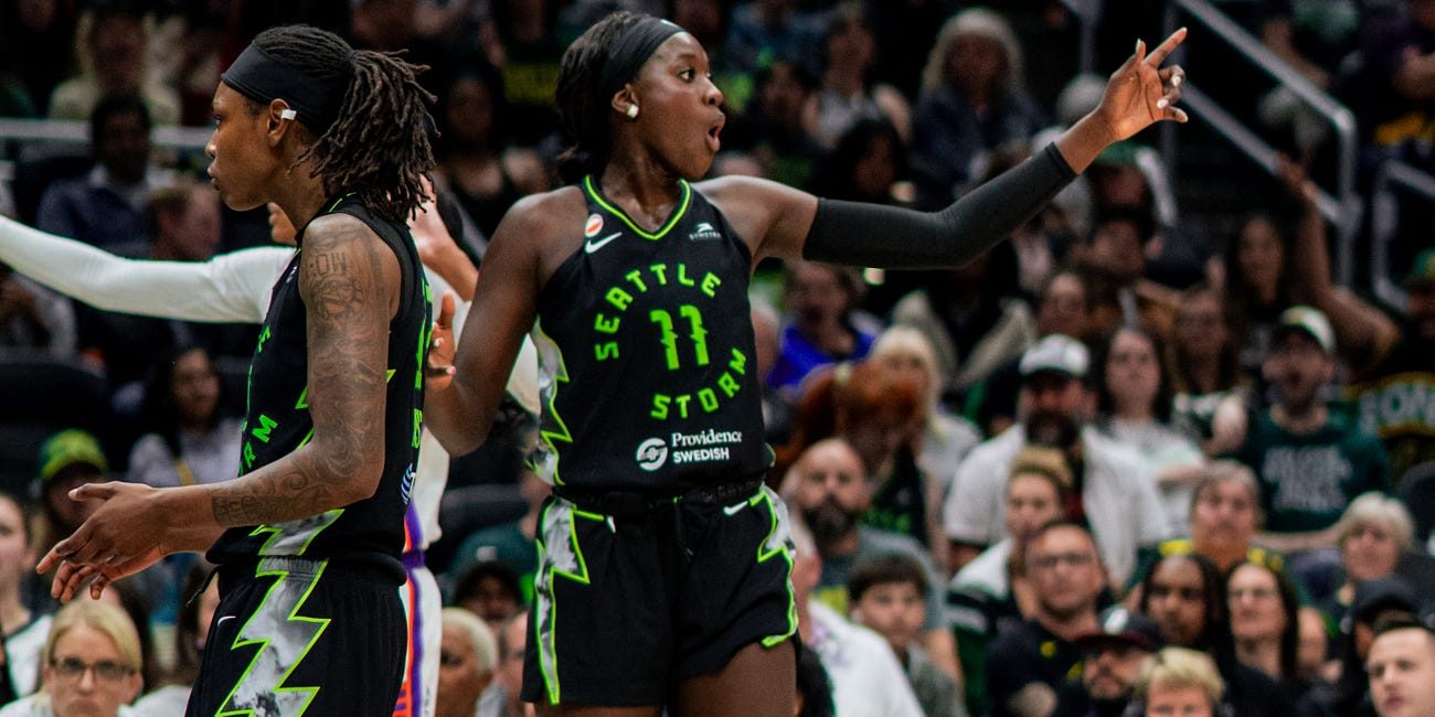 Storm Lose Close One to PHX 72-68