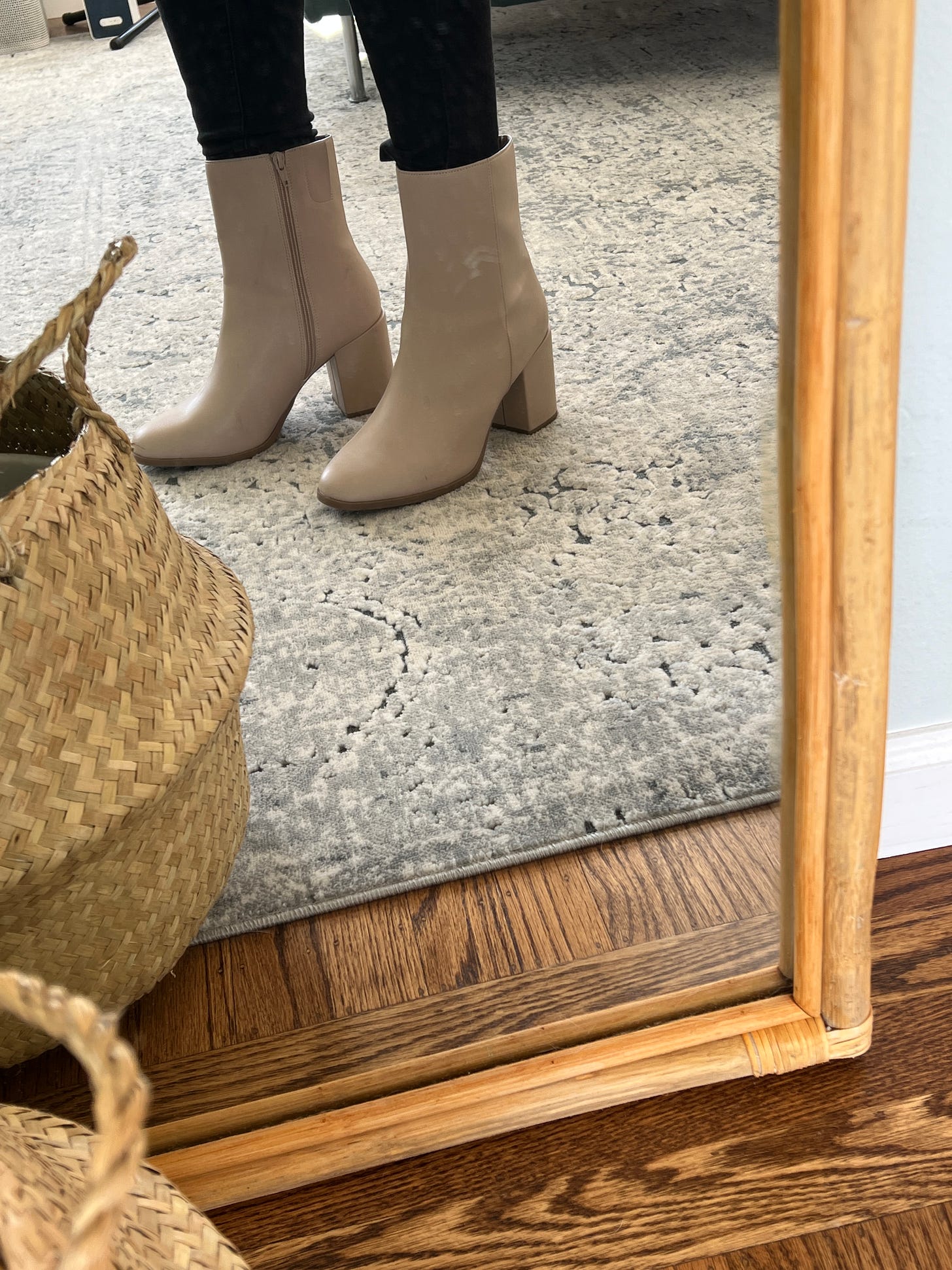 A picture showing my cute pink go-go boots, which I bought at a Goodwill boutique in San Francisco. A picture showing my cute pink go-go boots, which I bought at a Goodwill boutique in San Francisco.