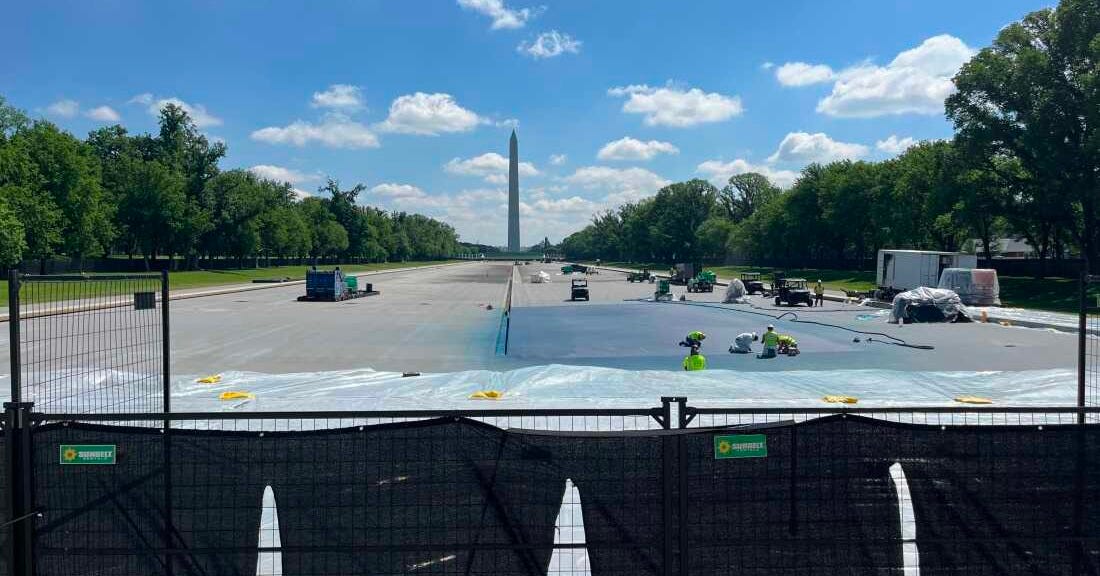 Trump is resurfacing D.C.'s reflecting pool in 'American flag blue' : NPR Trump is resurfacing D.C.'s reflecting pool in 'American flag blue' : NPR