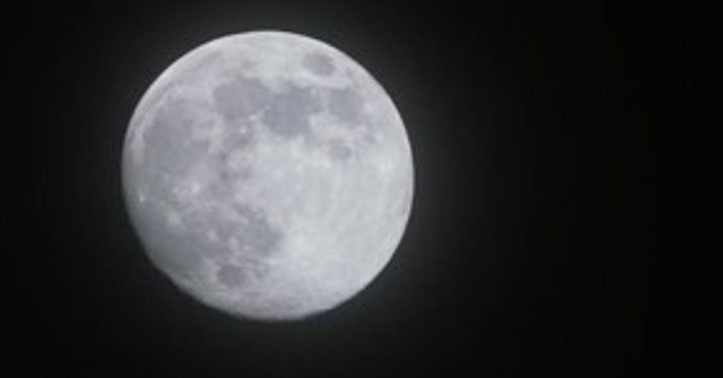 NASA announces plans to build moon base