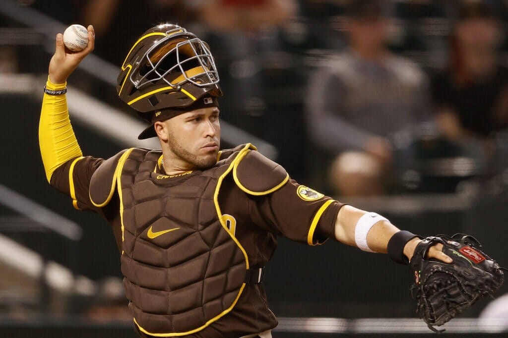 Better than what we even expected': Victor Caratini has seized his  opportunity with the Padres – The Athletic