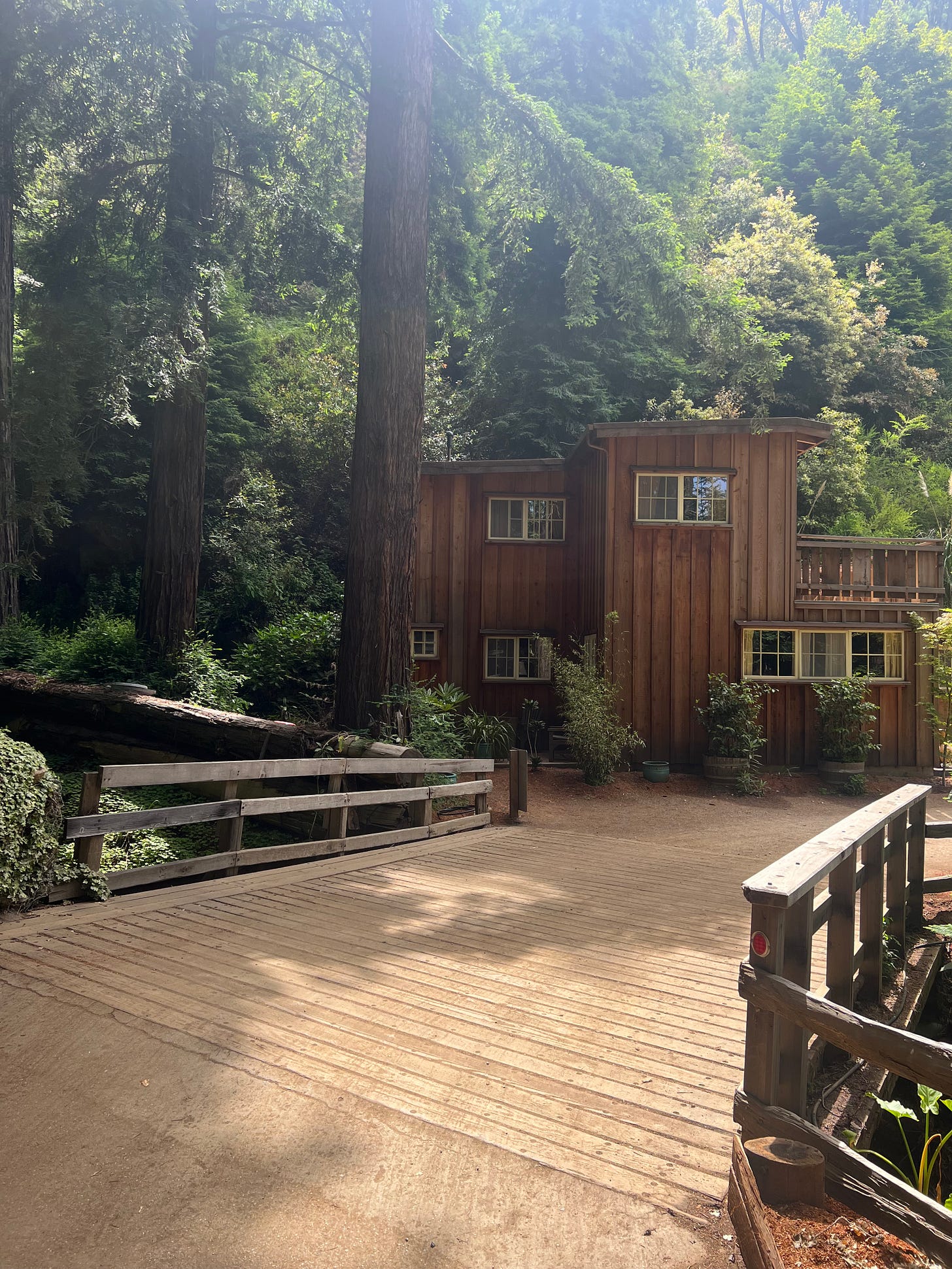 The historic 1930s buildings of Deetjen's Big Sur Inn
