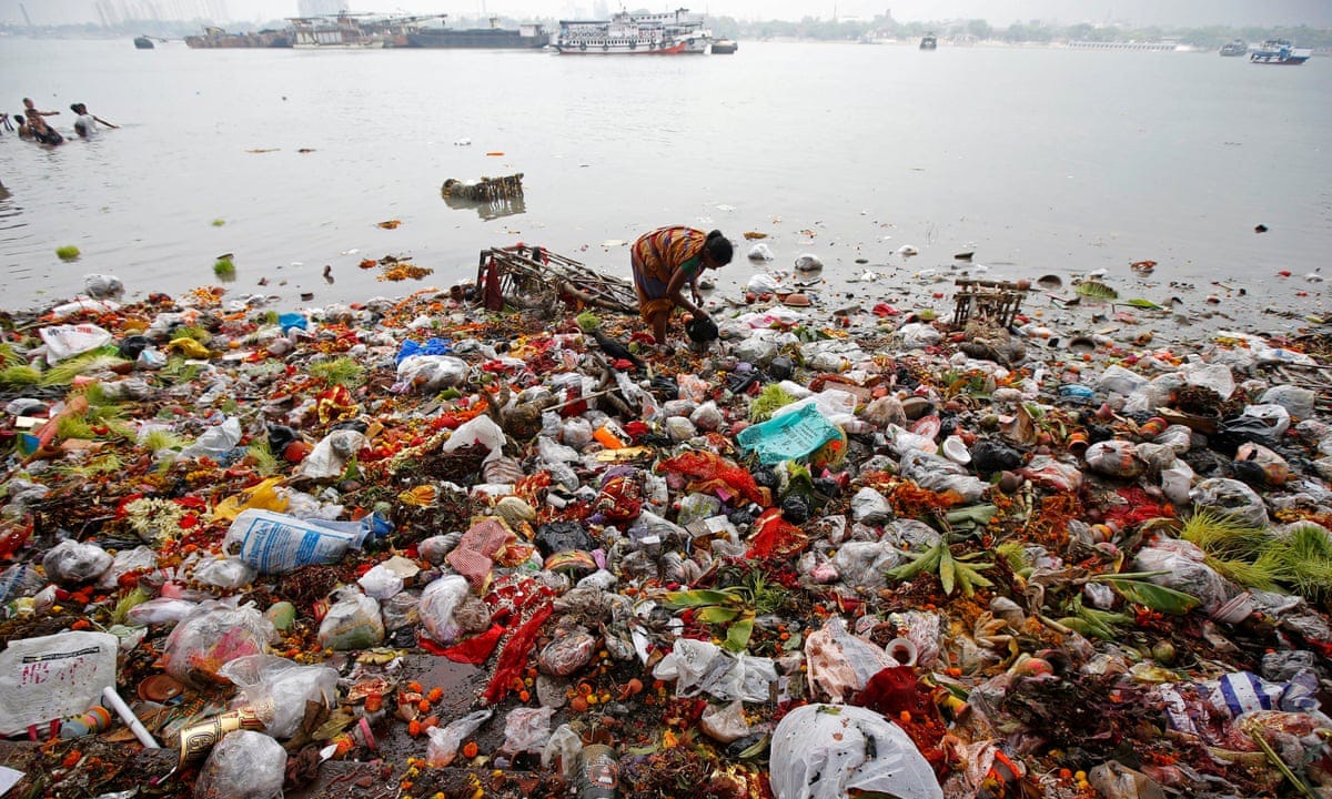Plastic, poverty and paradox: experts head to the Ganges to track waste | India | The Guardian Plastic, poverty and paradox: experts head to the Ganges to track waste | India | The Guardian