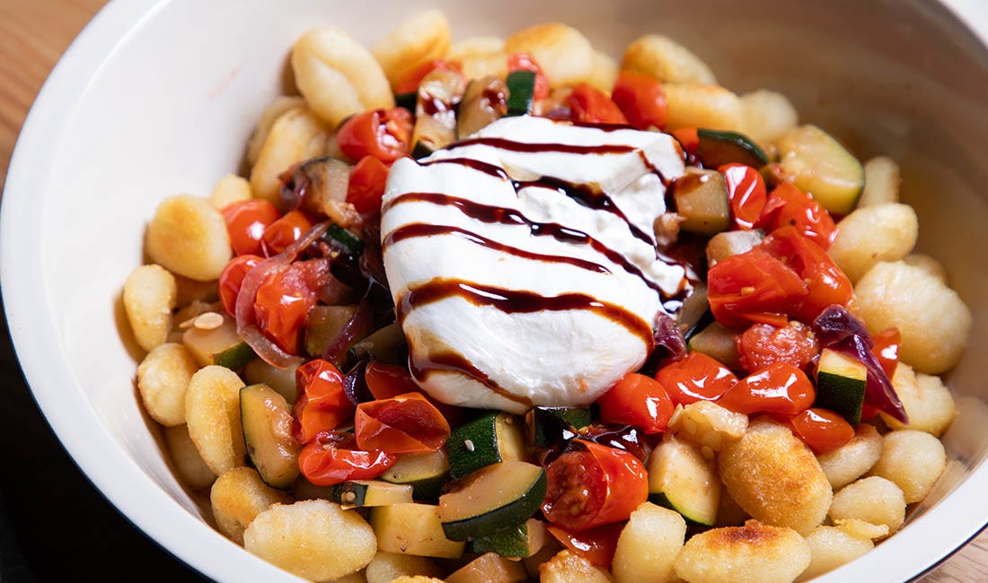 Crispy Gnocchi with Tomatoes, Zucchini & Burrata