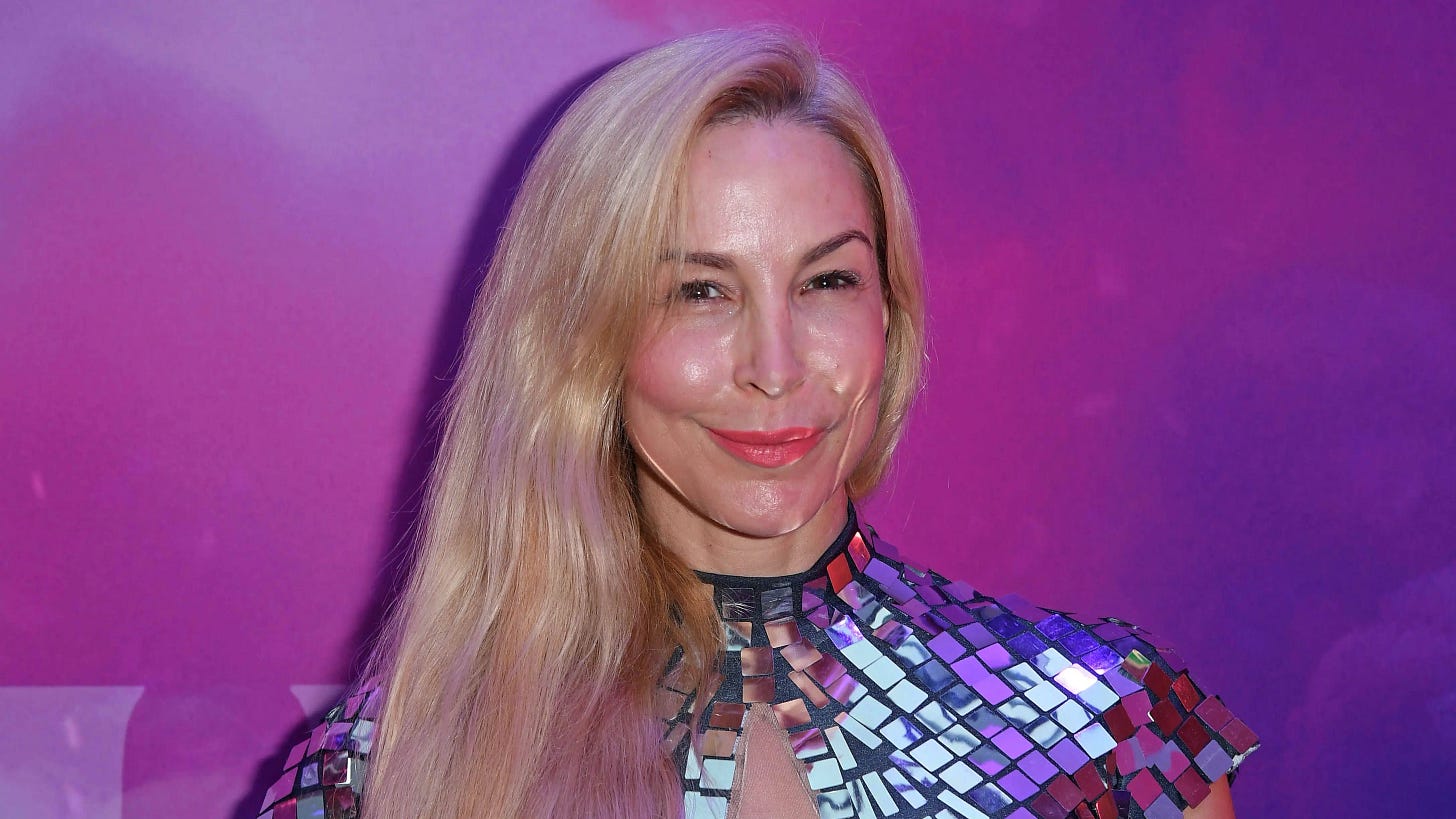 Schauspielerin Michelle Monballijn ist in großer Trauer. Ihre Schwester ist überraschend gestorben. Schauspielerin Michelle Monballijn ist in großer Trauer. Ihre Schwester ist überraschend gestorben.