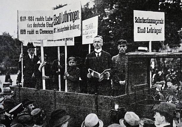 “Right to self-determination for Alsace-Lorraine!” German protest in Berlin against the French annexation of Alsace–Lorraine as part of the Treaty of Versailles (1919)