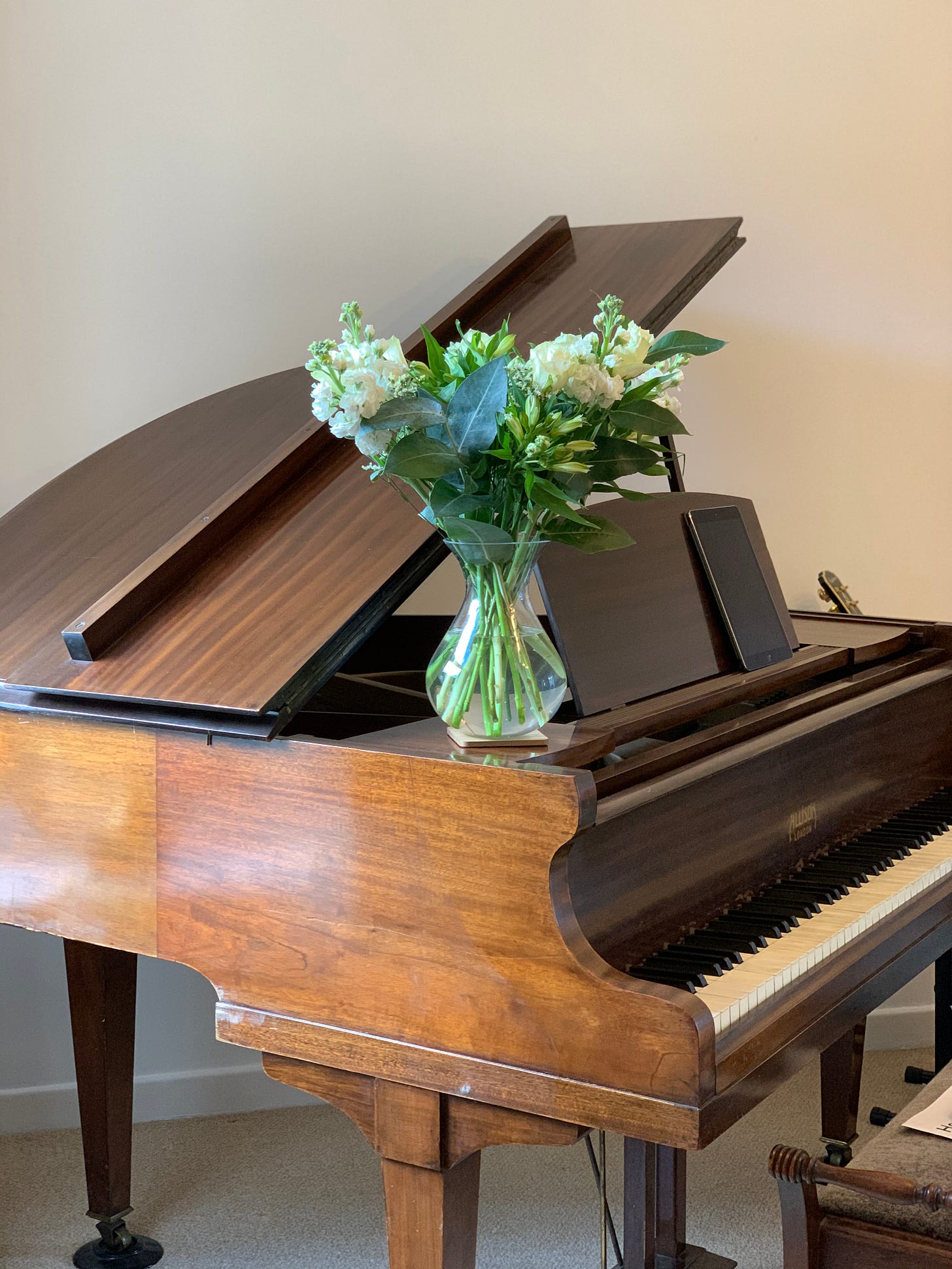 Shown above: This is the exact piano where Jack makes the magic happen.