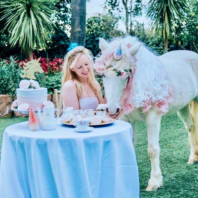 kArMa'S wHiMsiCaL wOnDeRLaNd: AUTHOR NEWSLETTER