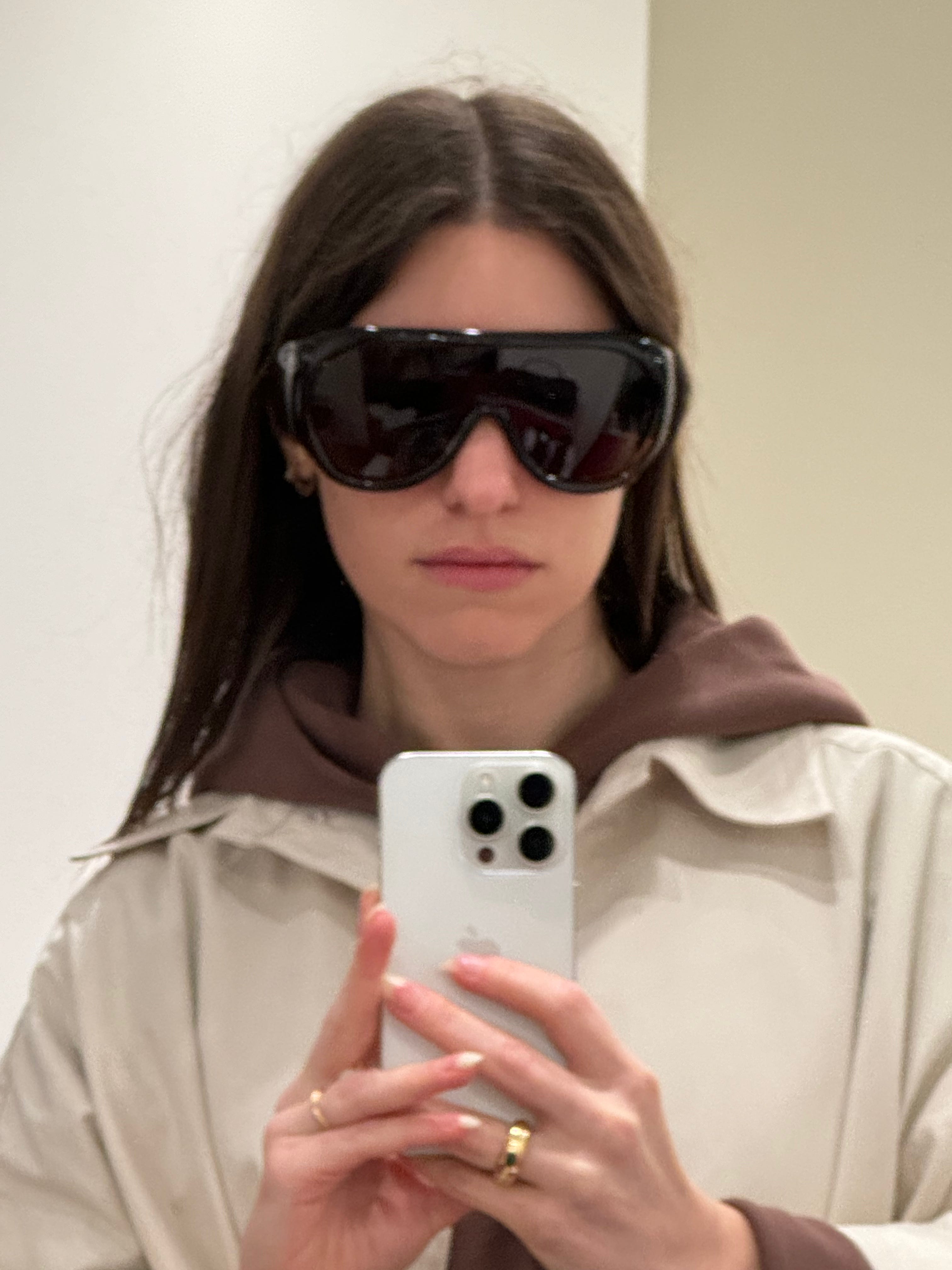 217: Eyes and hands on Phoebe Philo and Carven