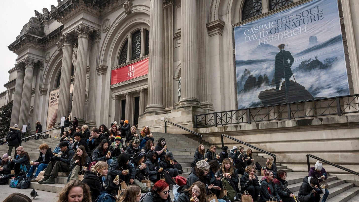 Met Museum Employees Vote to Unionize - The New York Times