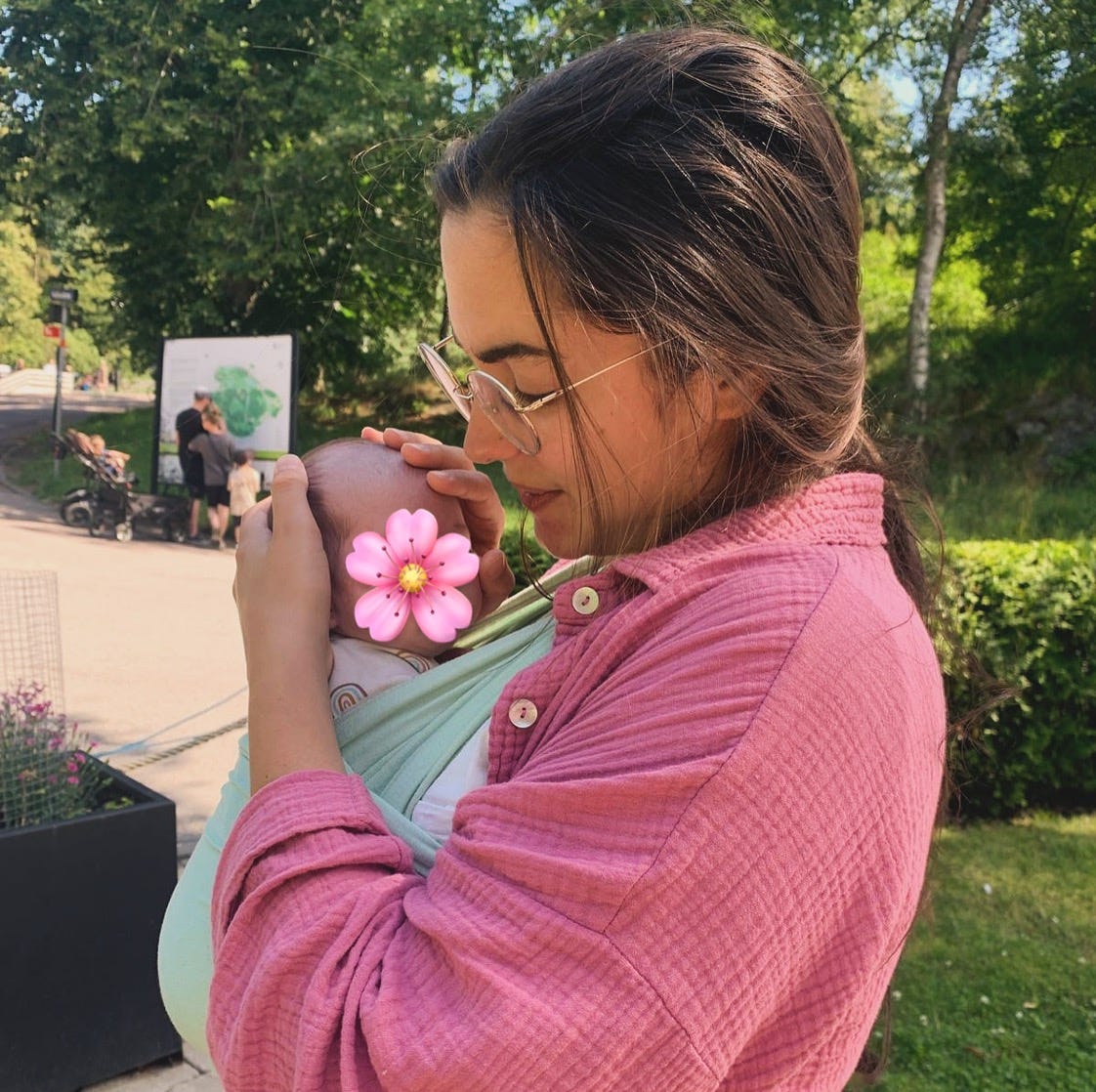 Into motherhood: a diary