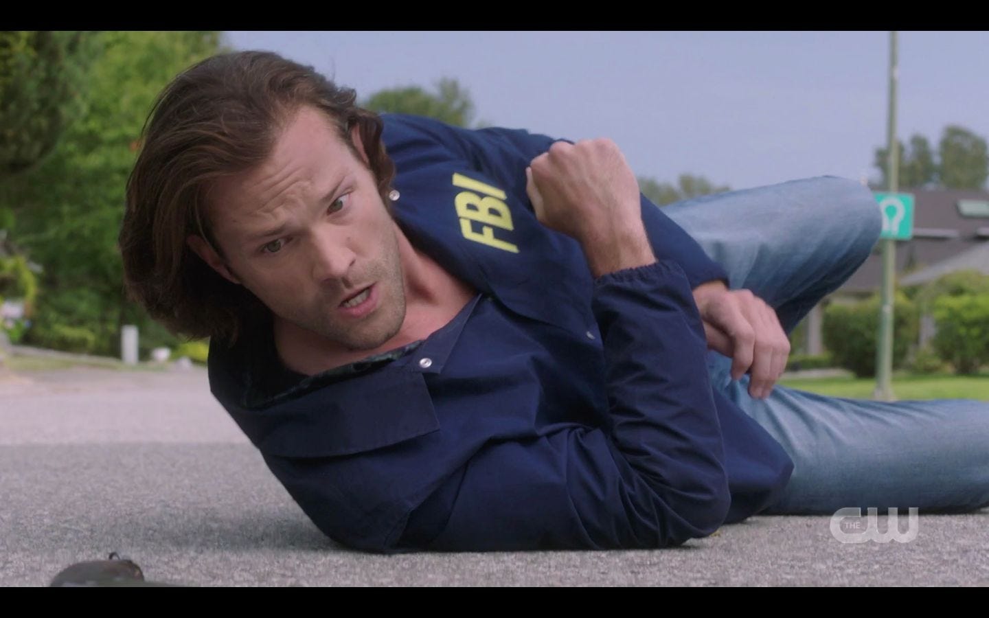 Sam Winchester falls after shooting Castiel 1501 SPN Sam Winchester falls after shooting Castiel 1501 SPN