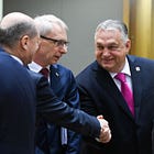 A Bizottság lefizette Orbánt, de minek?