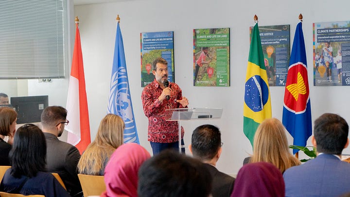 Leaders and experts from ASEAN member states, UNDP, and the Government of Brazil gathered in Jakarta for the Regional Workshop on the Tropical Forest Forever Facility (TFFF). The workshop focused on building long-term financing mechanisms and strengthening regional partnerships to protect and restore tropical forests across Southeast Asia. This initiative reflects a shared commitment to sustainable development, biodiversity preservation, and climate resilience in the ASEAN region.