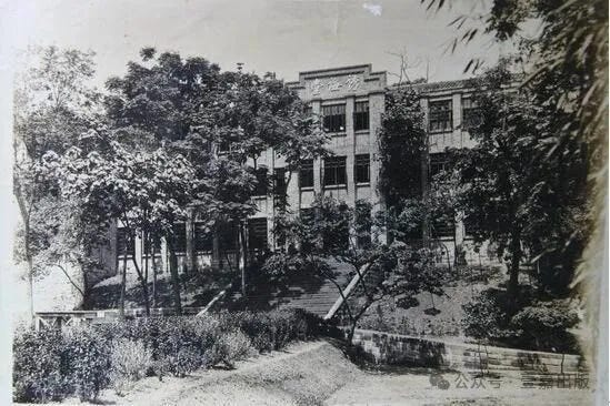 C:\Users\Homeland\Desktop\巴蜀学校诱诲堂.jpg C:\Users\Homeland\Desktop\巴蜀学校诱诲堂.jpg