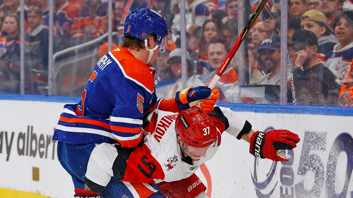 Oilers’ All-Time Best European Defencemen & Connor Murphy Season Preview