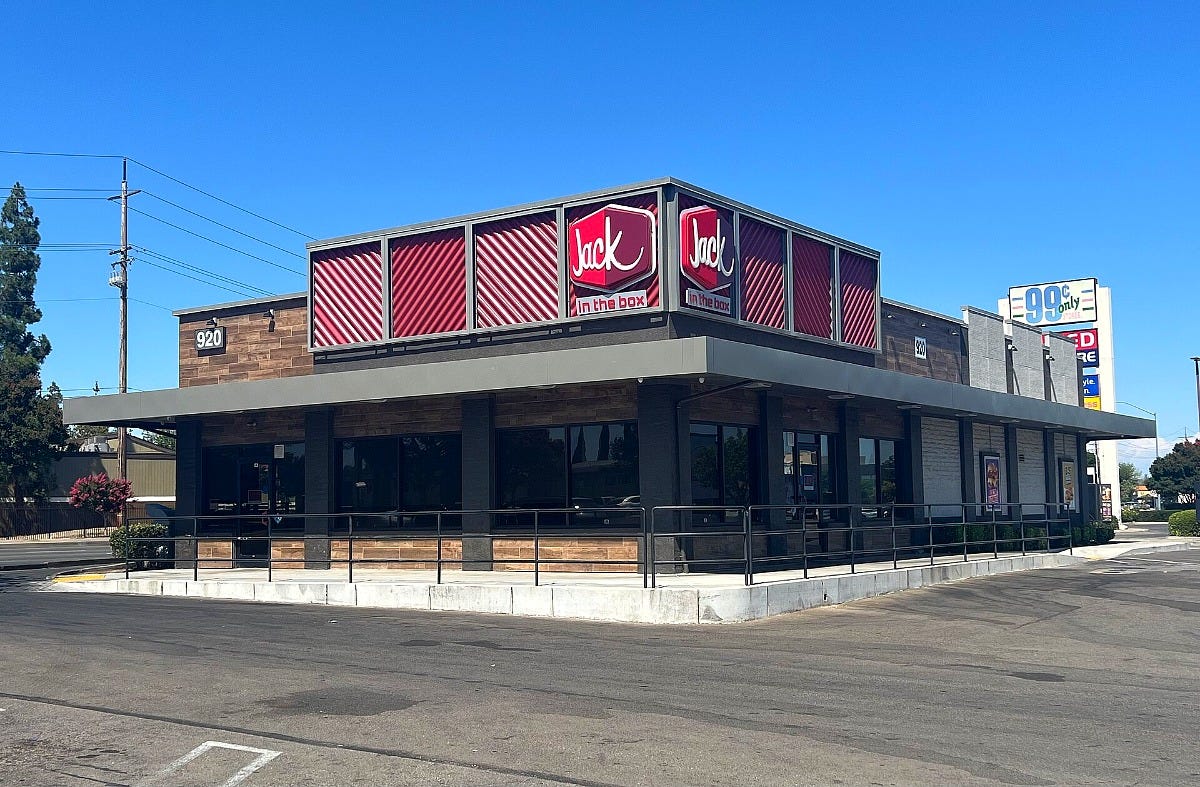 A Jack in the Box restaurant in Stockton, California. Image: TaurusEmerald via Wikimedia Commons