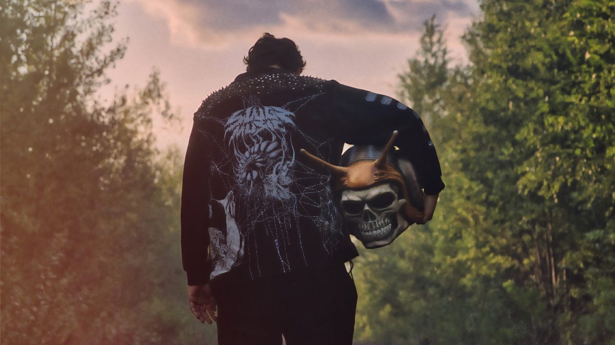 Slugz EXCLUSIVE: SLUGZ - Embrace the Unknown