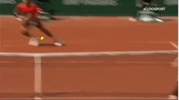 Federer still producing hotshots (to no one's surprise) Federer still producing hotshots (to no one's surprise)