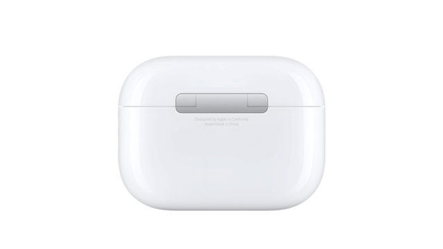 AirPods Pro charging case