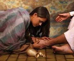 The Women Who Anointed Jesus - Living in The Story The Women Who Anointed Jesus - Living in The Story