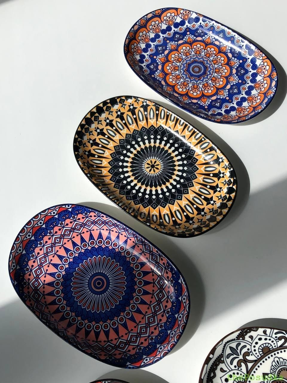 Тарілка овальна Olens “Тригір’я” 23,5 см