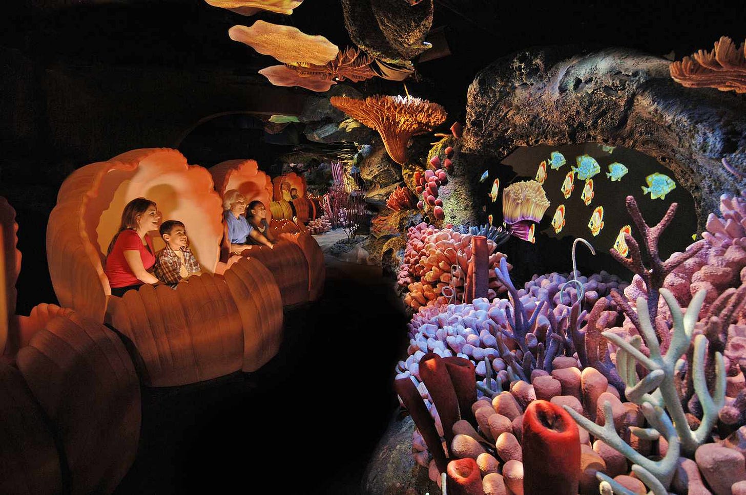 The Seas with Nemo and Friends - Disney World Ride Review