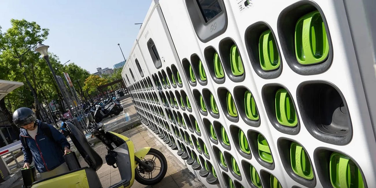 Tethered Tech: The Hidden Cost of Battery Swapping Lock-In for Indonesia's EV Fleets
