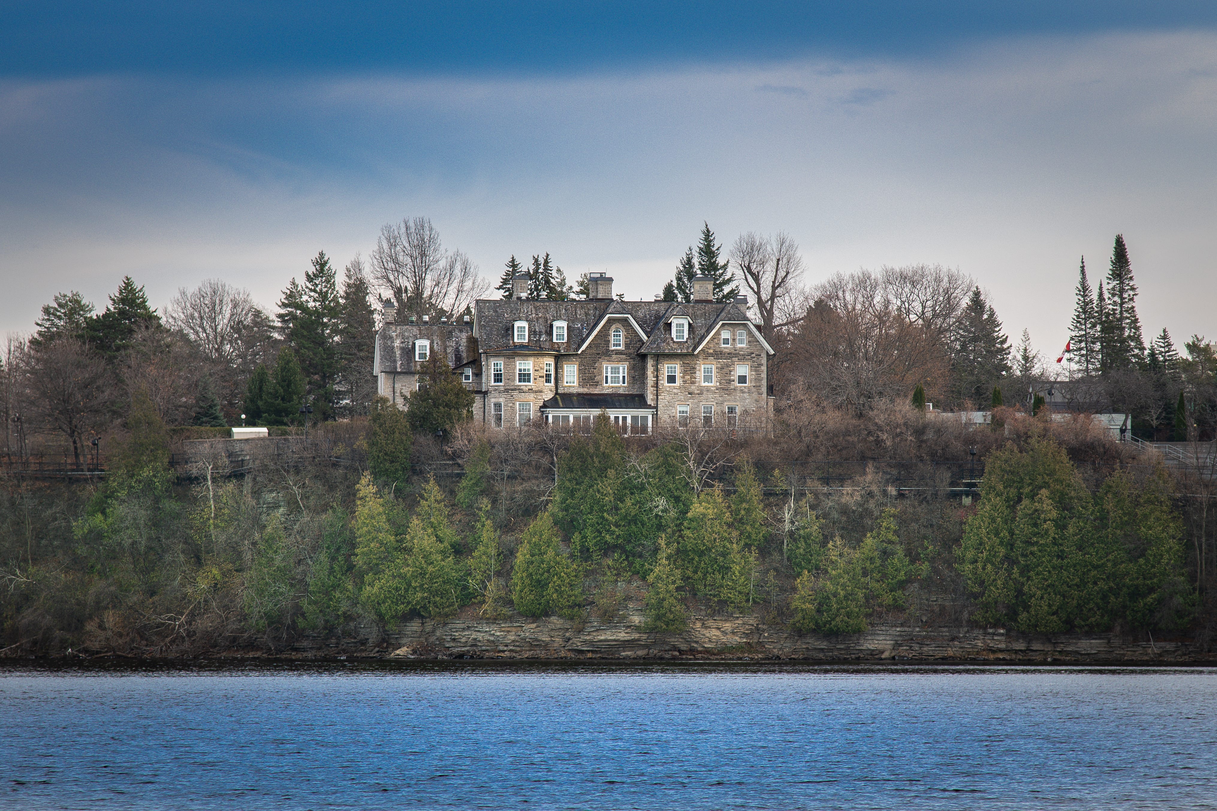 The crumbling official residence megamix - Paul Wells