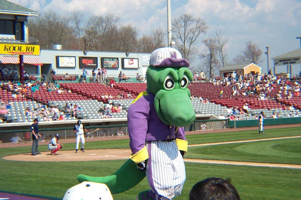Greg's Connecticut Tigers Blog: Tater pic from the 2002 Navigator season.