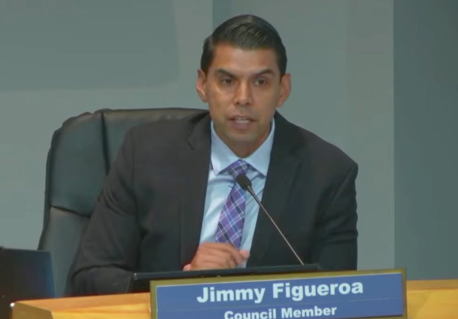 Oceanside City Councilman Jimmy Figueroa explains his position on several items regarding “Know Your Rights” and helping families impacted by deportations during Wednesday’s meeting. Steve Puterski image