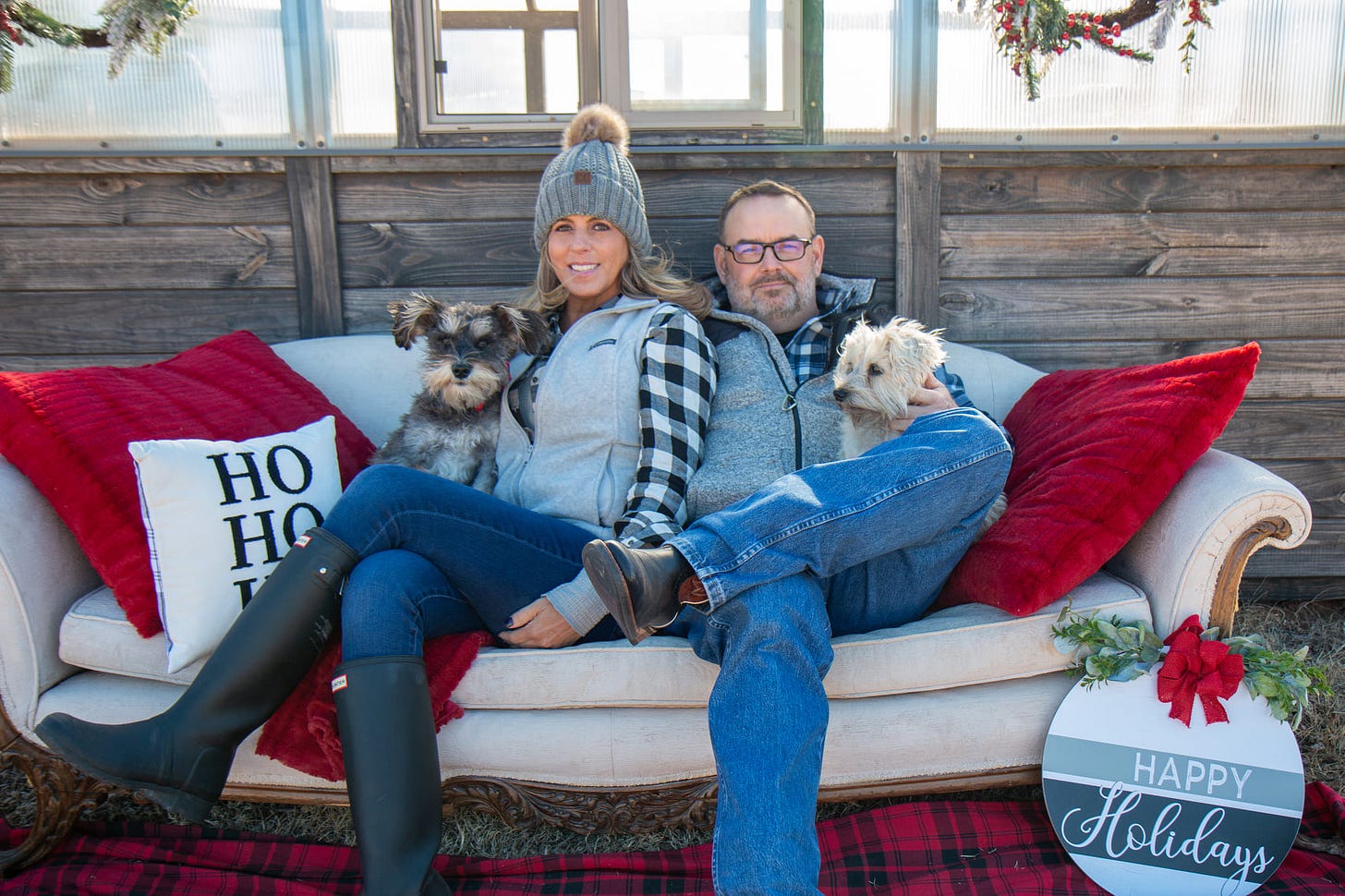 No photo description available.