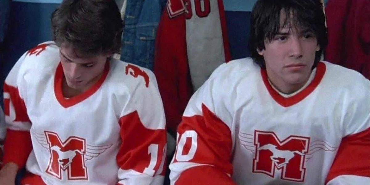Famous actor Keanu Reeves signs pro hockey contract