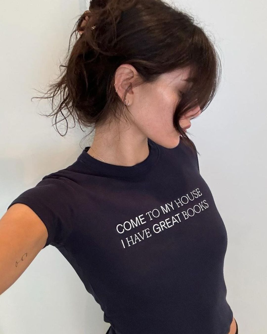 Kaia Gerber and Library Science: what to read - nss G-Club