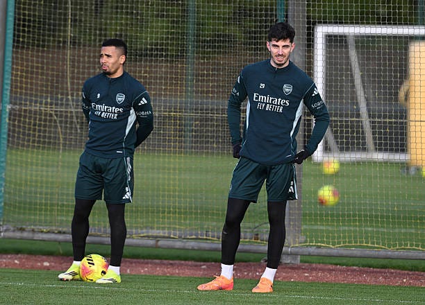 https://media.gettyimages.com/id/2256701623/photo/london-colney-england-gabriel-jesus-and-kai-havertz-of-arsenal-during-a-training-session-at.jpg?s=612x612&w=0&k=20&c=cigU9oZDtsHZKXoYctaC7TErrhLyjRgHjQT3RLDCaa0= https://media.gettyimages.com/id/2256701623/photo/london-colney-england-gabriel-jesus-and-kai-havertz-of-arsenal-during-a-training-session-at.jpg?s=612x612&w=0&k=20&c=cigU9oZDtsHZKXoYctaC7TErrhLyjRgHjQT3RLDCaa0=