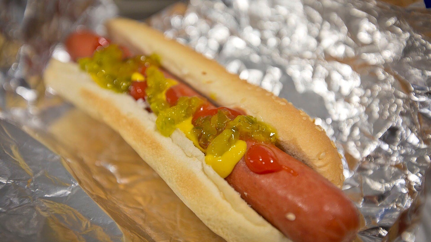 A Costco food court hot dog. Image: GoToVan via Wikimedia Commons A Costco food court hot dog. Image: GoToVan via Wikimedia Commons