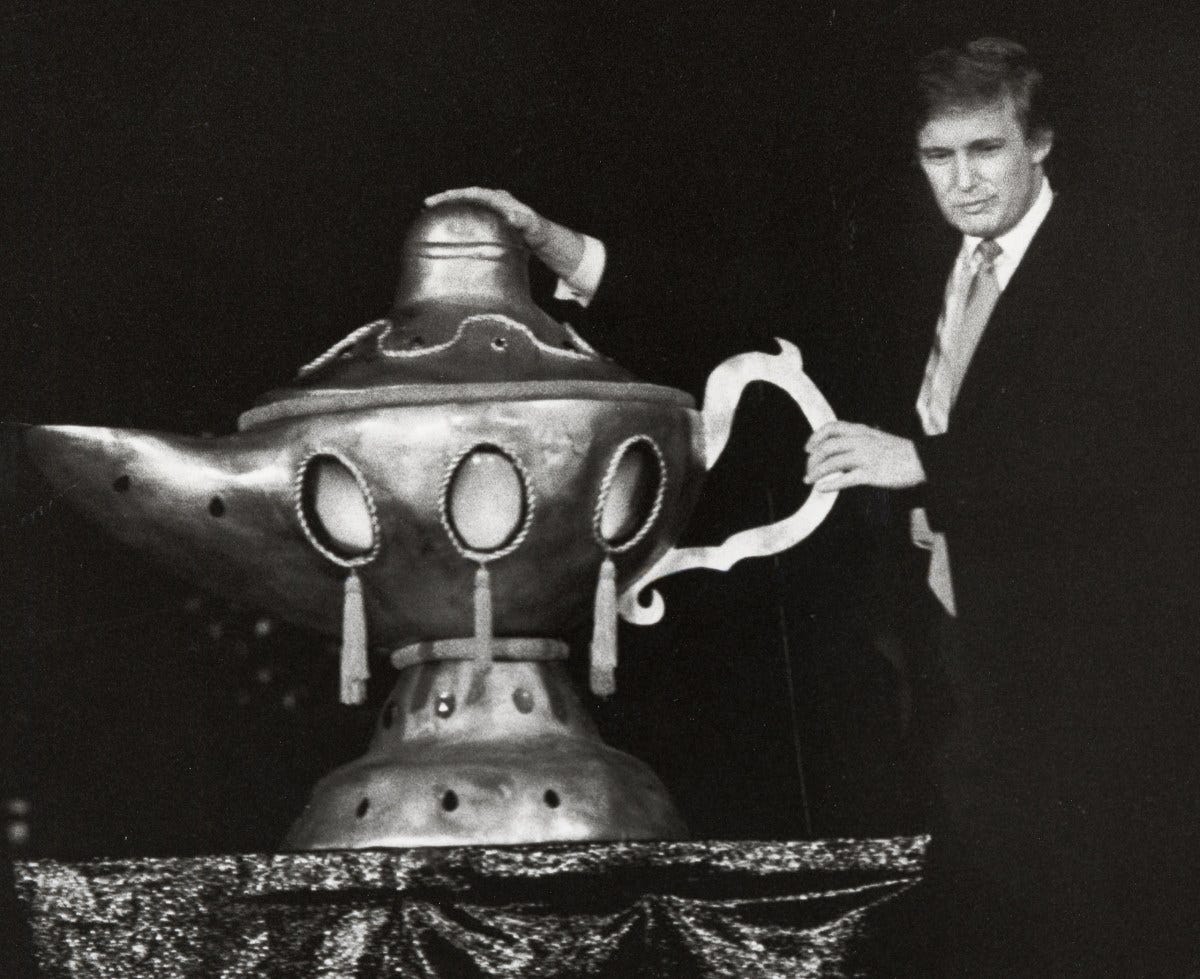 Opening day of Donald Trump's Taj Mahal Casino, April 5, 1990. Opening day of Donald Trump's Taj Mahal Casino, April 5, 1990.
