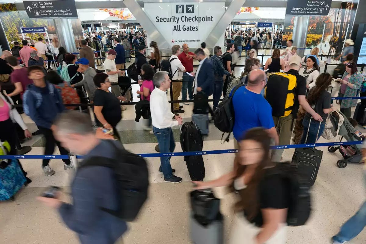 ICE officers could remain at airports after TSA workers are paid – Houston  Public Media