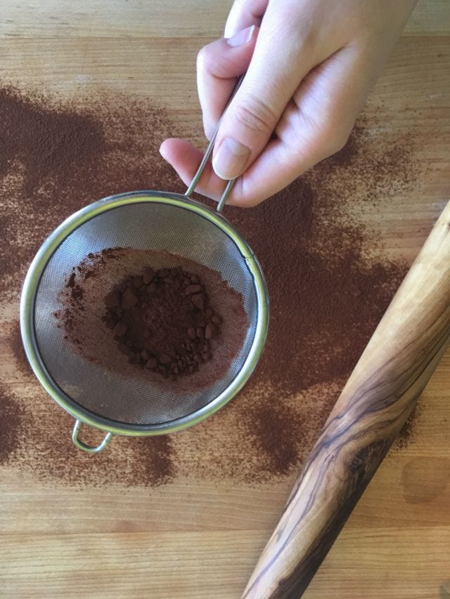 cocoa dusting